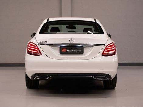 Mercedes C-250 Avantgarde 2.0 TB 211cv Aut.