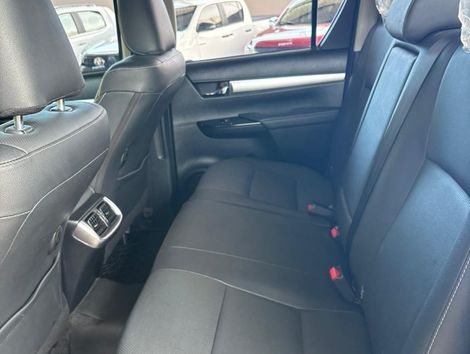Toyota Hilux CD SRX Plus 4x4 2.8 TDI Die. Aut.