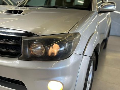 Toyota Hilux SW4 SRV D4-D 4x4 3.0 TDI Dies. Aut