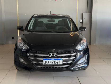 Hyundai i30 1.8 16V Aut. 5p