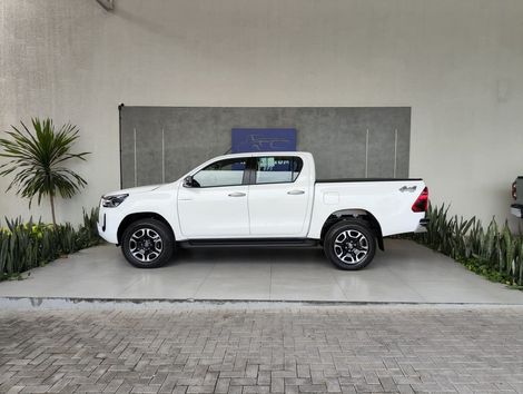 Toyota Hilux CD SRV 4x4 2.8 TDI Diesel Aut.