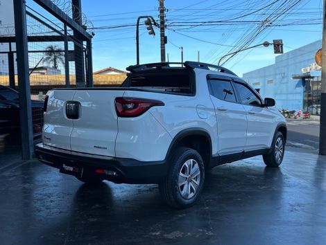 Fiat Toro Freedom 1.8 16V Flex Aut.