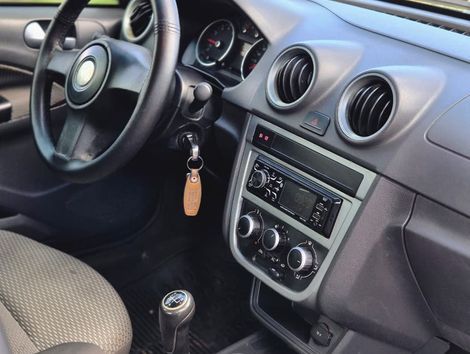 VolksWagen Gol (novo) 1.0 Mi Total Flex 8V 4p