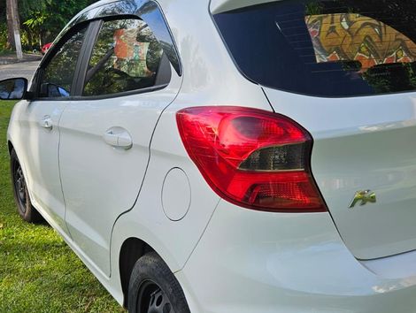 Ford Ka 1.5 SE Plus 12V Flex 5p Mec.