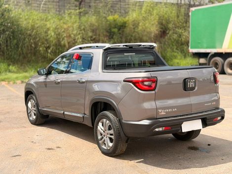 Fiat Toro Volcano 2.4 16V Flex Aut.