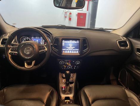 Jeep COMPASS LONGITUDE 2.0 4x4 Dies. 16V Aut.