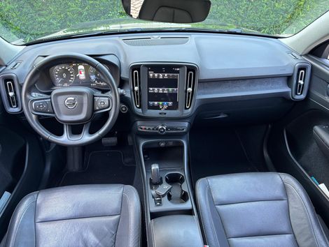 Volvo XC 40 T-4 2.0 190cv FWD