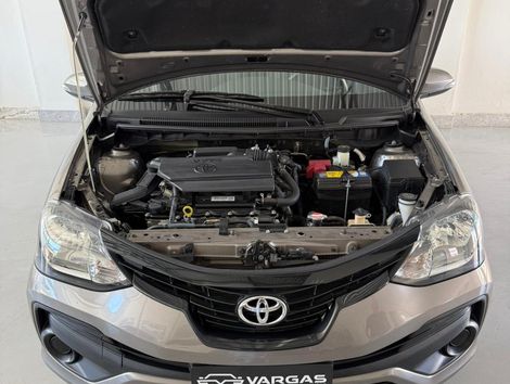 Toyota ETIOS X Plus Sedan 1.5 Flex 16V 4p Aut.