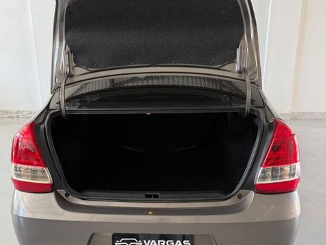 Toyota ETIOS X Plus Sedan 1.5 Flex 16V 4p Aut.