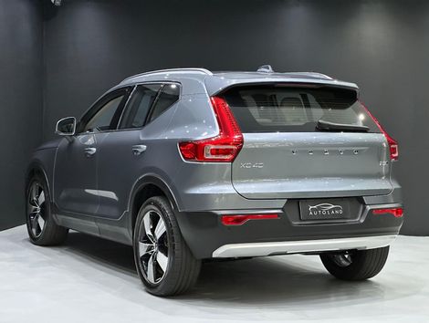 Volvo XC 40 T-5 MOMENTUM 2.0 252cv AWD