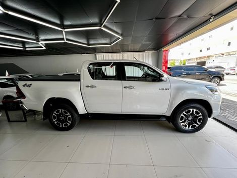 Toyota Hilux CD SRX 4x4 2.8 TDI 16V Diesel Aut.