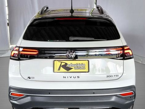 VolksWagen Nivus Highline 1.0 200 TSI Flex Aut.
