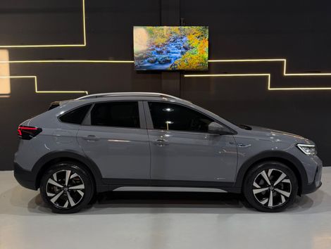 VolksWagen Nivus Highline 1.0 200 TSI Flex Aut.