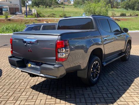 Mitsubishi L200 Triton Sport HPE 2.4 CD Diesel Aut.