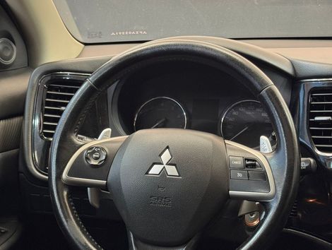 Mitsubishi OUTLANDER 2.0 16V 160cv Aut.