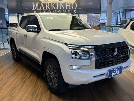 Mitsubishi Triton HPE 2.4 CD 4x4 TB Diesel Aut.