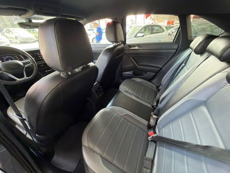 VolksWagen Nivus Highline 1.0 200 TSI Flex Aut.