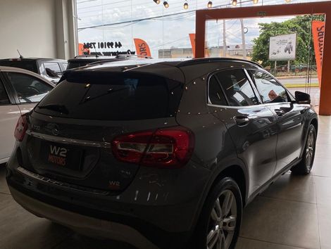 Mercedes GLA 200 Advance 1.6/1.6 TB 16V Flex Aut.