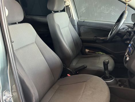 VolksWagen Gol (novo) 1.0 Mi Total Flex 8V 4p