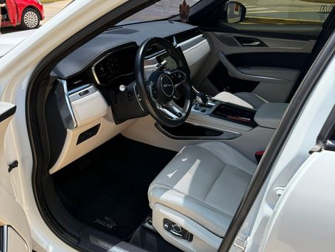 Jaguar F-Pace 3.0 R-Dynamic SE AWD 340cv Aut.