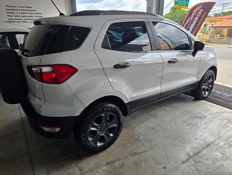 Ford EcoSport FREESTYLE 1.5 12V Flex 5p Mec.