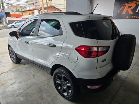 Ford EcoSport FREESTYLE 1.5 12V Flex 5p Mec.