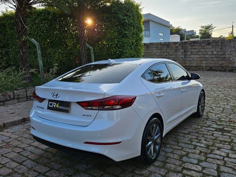 Hyundai Elantra 2.0 16V Flex Aut.