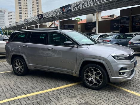 Jeep Commander Overland T270 1.3 TB Flex Aut.