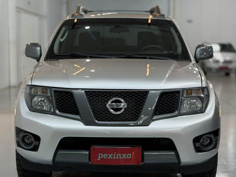 Nissan Frontier SV AT. CD 4x4 2.5 TB Dies. Aut.