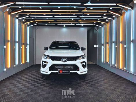 Toyota Hilux SW4 GRS 2.8 TB 4x4 Diesel Aut.