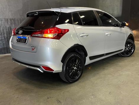 Toyota YARIS X-WAY 1.5 Flex 16V 5p Aut.