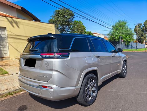 Jeep Commander Overland T270 1.3 TB Flex Aut.