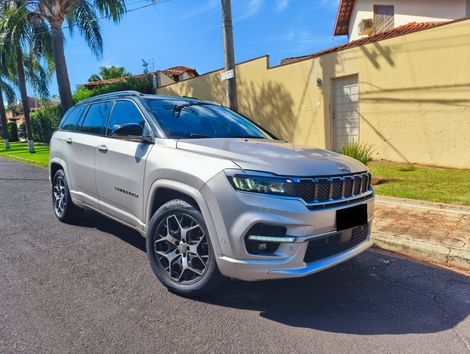 Jeep Commander Overland T270 1.3 TB Flex Aut.