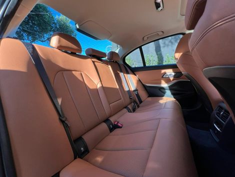 BMW 320iA Modern/Sport TB 2.0/A.Flex/GP 4p