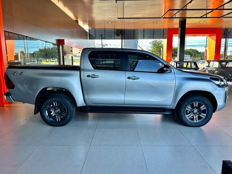 Toyota Hilux CD SR 4x4 2.8 TDI Diesel Aut.