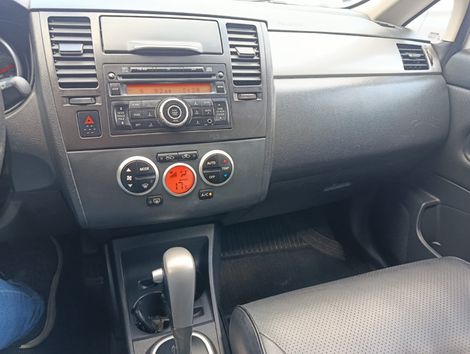 Nissan TIIDA SL 1.8/1.8 Flex 16V Aut.