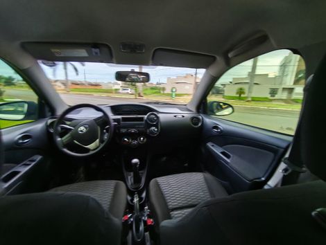 Toyota ETIOS X 1.3 Flex 16V 5p Mec.