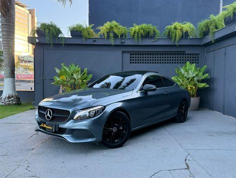 Mercedes C-180 CGI Coupe Avant. 1.6 TB 16V Aut.