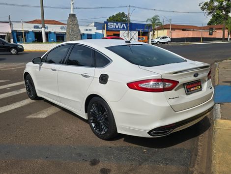 Ford Fusion Titanium 2.0 GTDI Eco. Fwd Aut.