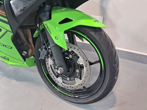 KAWASAKI NINJA 500 SE
