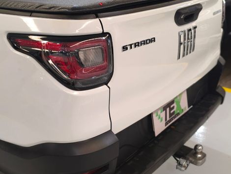 Fiat Strada Freedom 1.3 Flex 8V CD