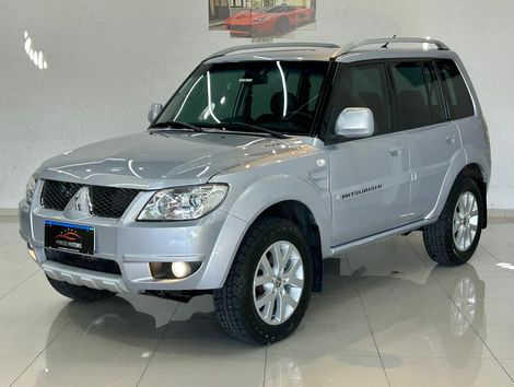 Mitsubishi Pajero TR4 2.0/ 2.0 Flex 16V 4x4 Aut.