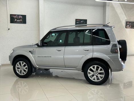 Mitsubishi Pajero TR4 2.0/ 2.0 Flex 16V 4x4 Aut.