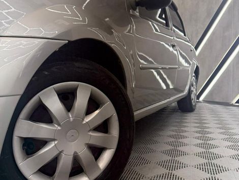 Renault LOGAN Privilège Hi-Flex 1.6 8V 4p
