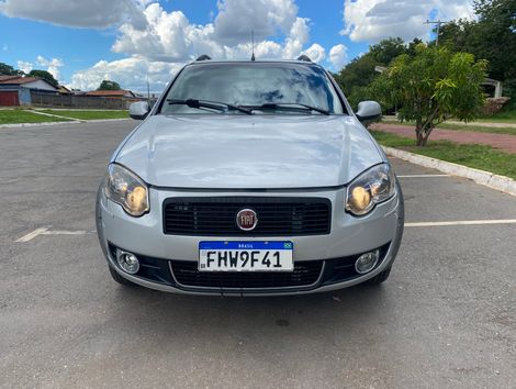 Fiat Strada Trekking 1.6 16V Flex CE