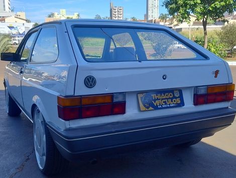 VolksWagen Gol 1000 (modelo antigo)