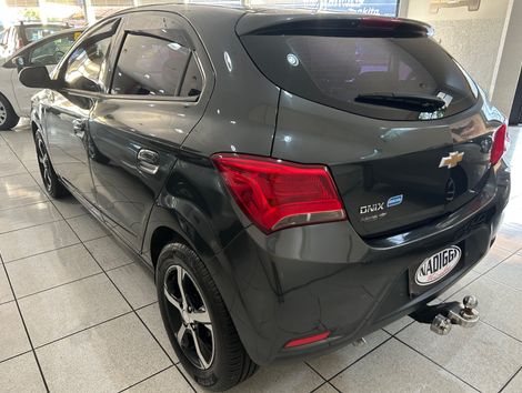 Chevrolet ONIX HATCH LT 1.0 8V FlexPower 5p Mec.