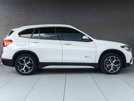 BMW X1 SDRIVE 20i 2.0/2.0 TB Acti.Flex Aut.