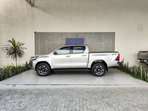 Toyota Hilux CD SRV 4x4 2.8 TDI Diesel Aut.