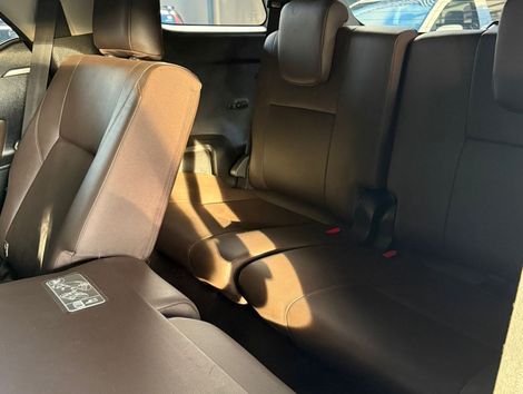 Toyota Hilux SW4 SRX 4x4 2.8 TDI 16V Dies. Aut.